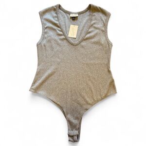 Universal Thread Heather Gray Ribbed V-Neck Bodysuit